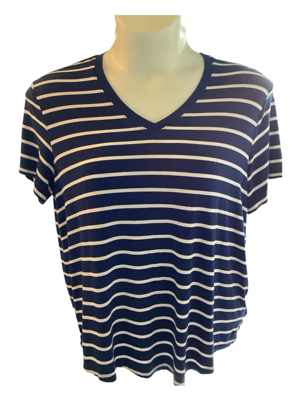 GAP Plus Size XL Navy and White Striped Tee - Picture 4 of 9